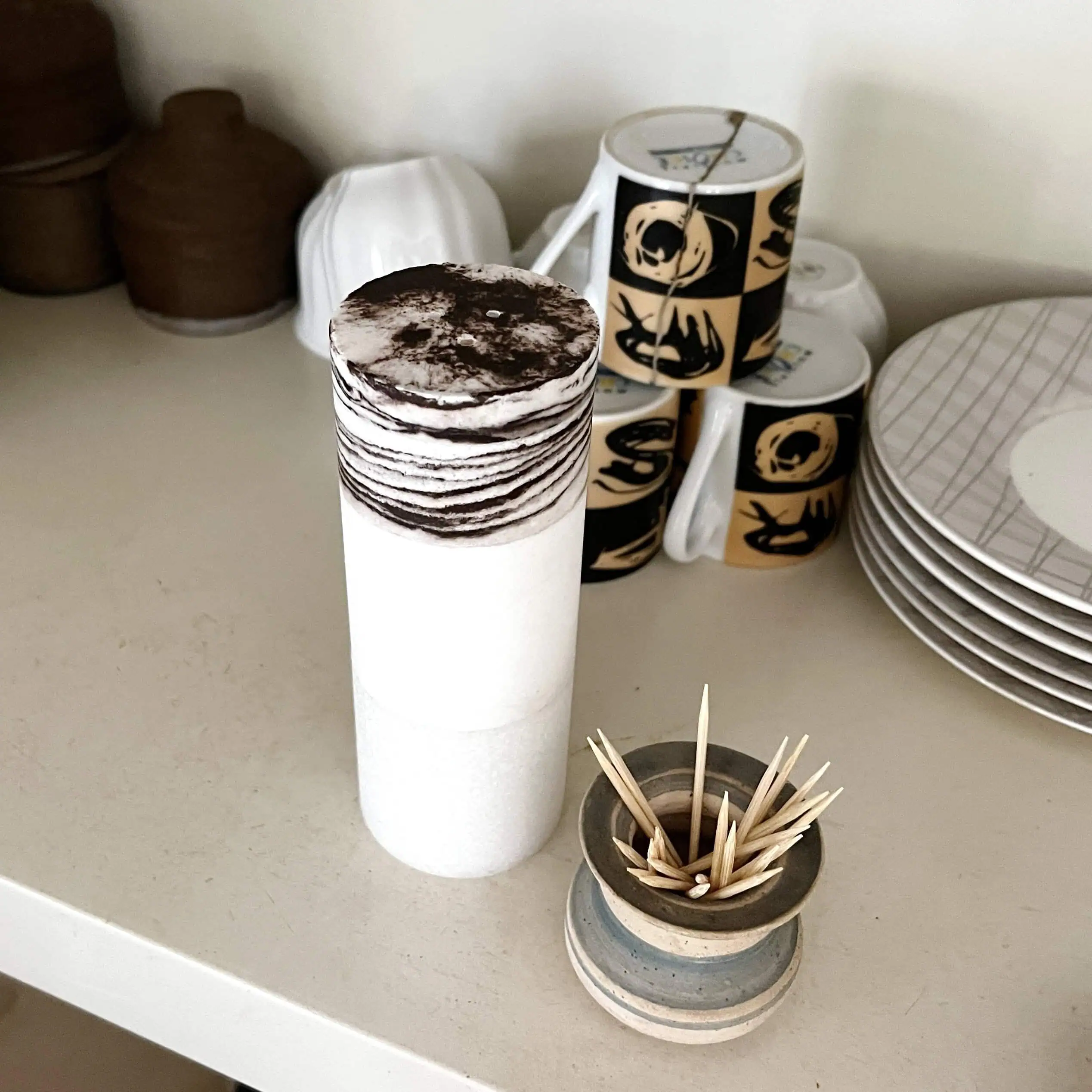 Elegant Salt and Pepper Shakers Gifts